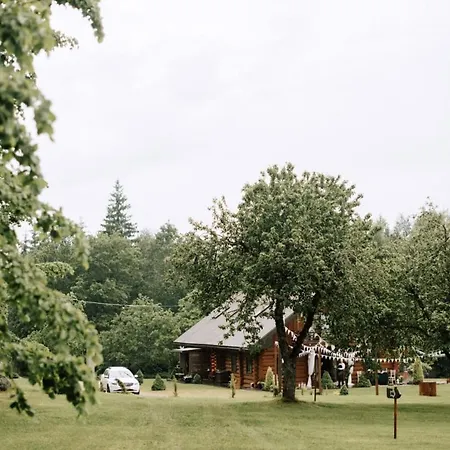 Holiday home Viesu Nams Cetri Gadalaiki Eikazi